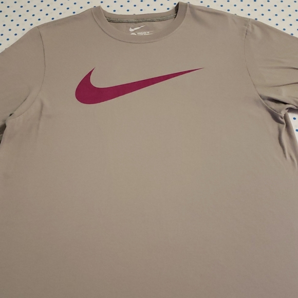 Nike Other - NIKE Tshirt, like new